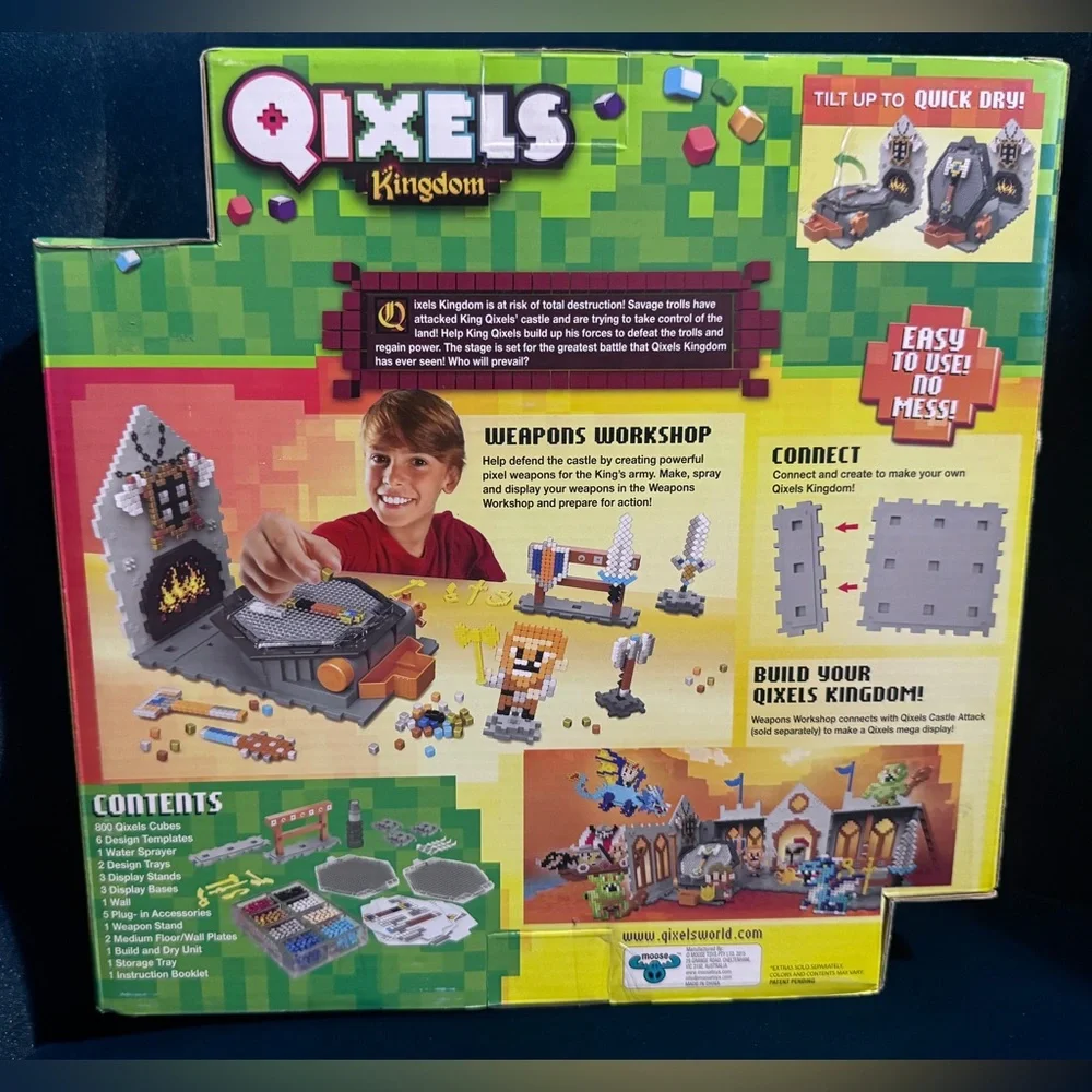 Qixels Kingdom Weapons Workshop 800 Cubes, New Sealed Building Set No Heat
